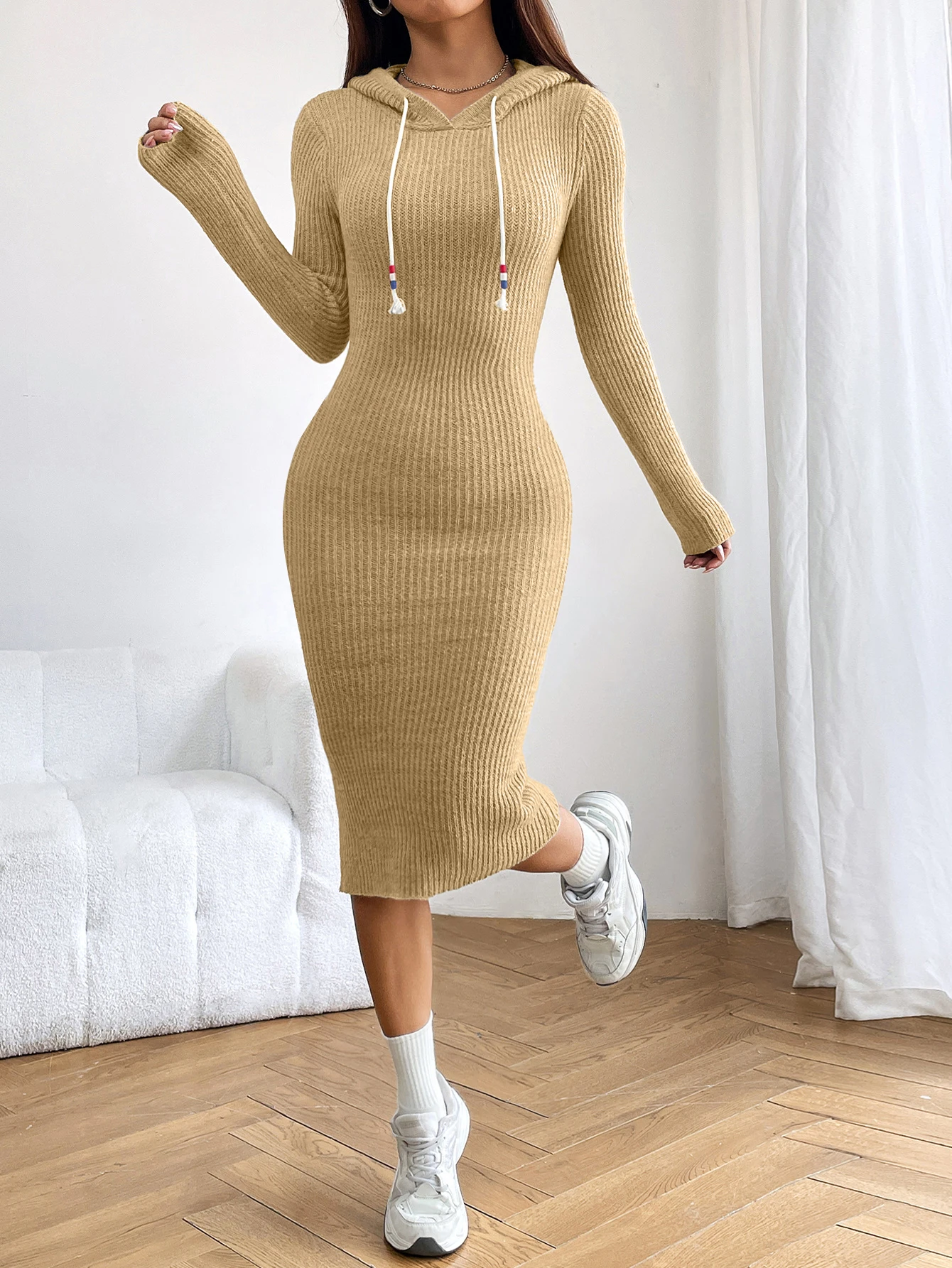 Urban Dress Inspired by Contemporary Streetwear Fashion 3
