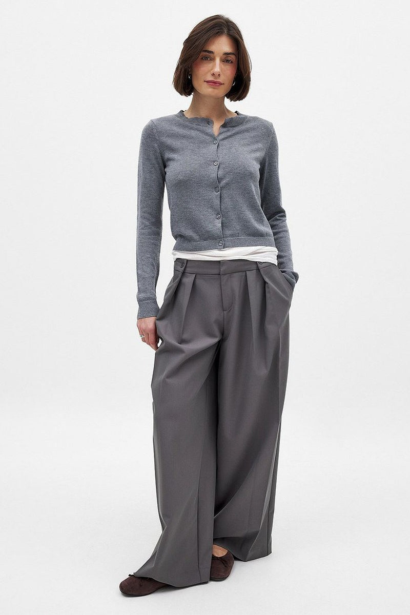 Essential Round Neck Cardigan