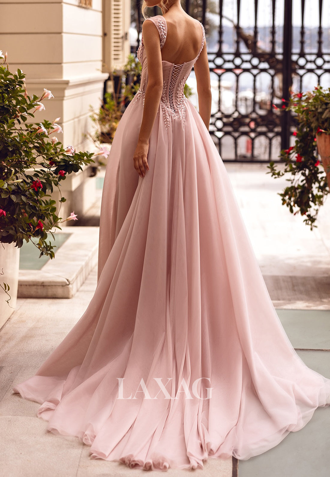 Sweetheart Straps Sleeveless A-Line Evening Dress Beaded Pleated Chiffon Formal Gowns with Train