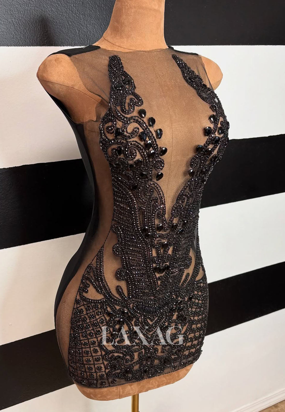 Deep V-Neck Sleeveless Beaded Rhinestone Tulle Sheer Mermaid Party Homecoming Dress with Bow