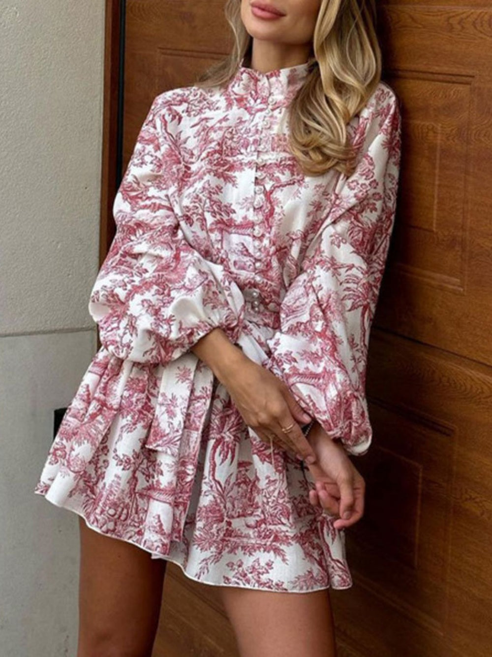 Elegant long-sleeved tie-neck printed dress Red