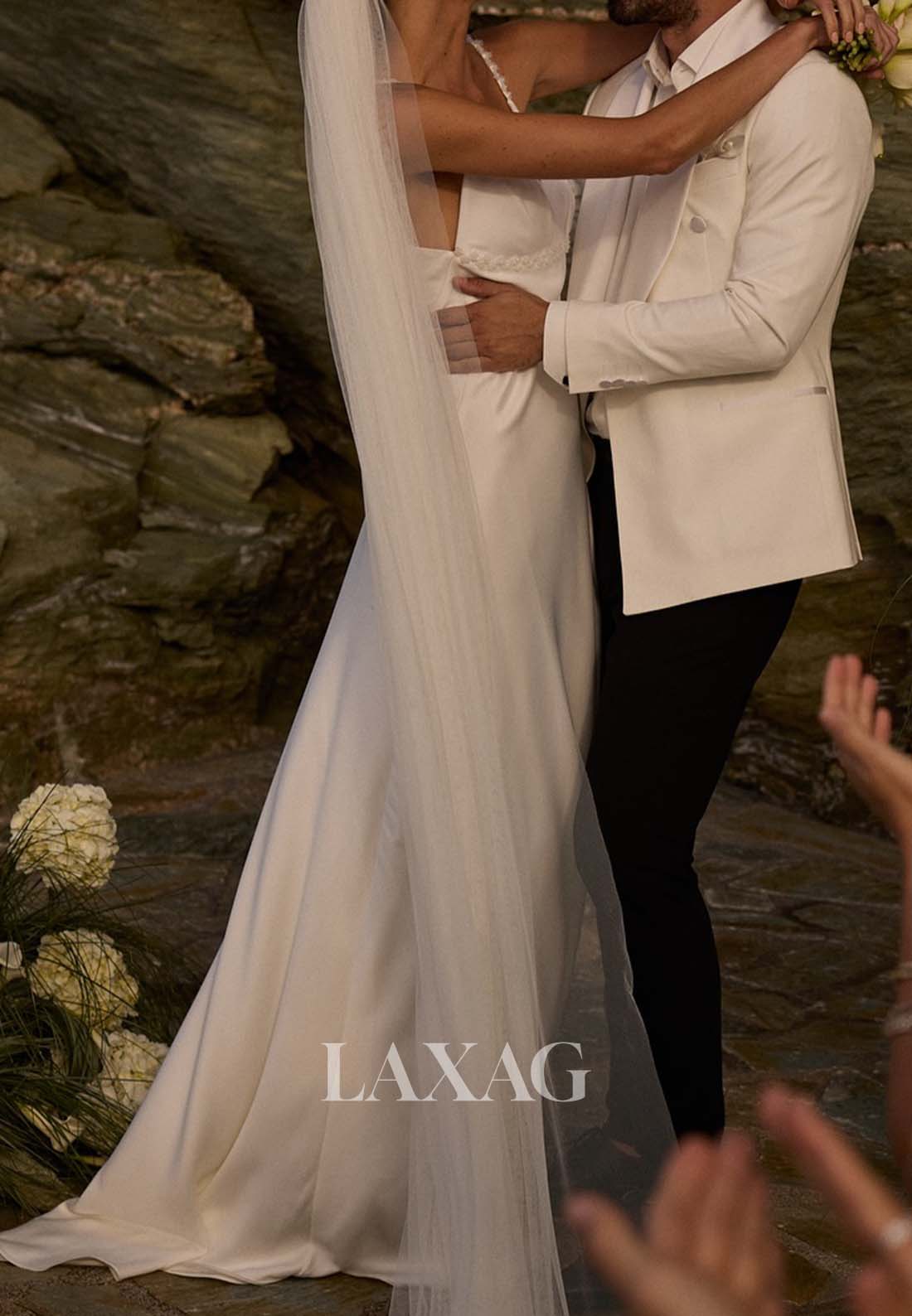 Spaghetti Straps V-Neck Sleeveless Fitted Wedding Dress Off-Shoulder Floor-Length Satin Formal Gowns