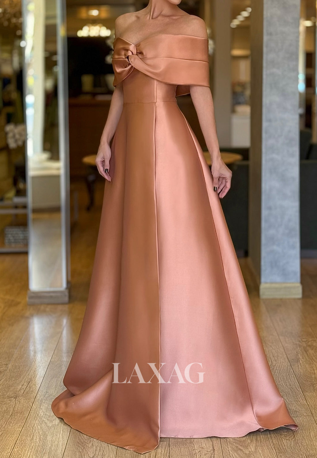 Sweetheart Off-Shoulder Sleeveless A-Line Evening Dress Pleated Satin Floor-Length Formal Gowns