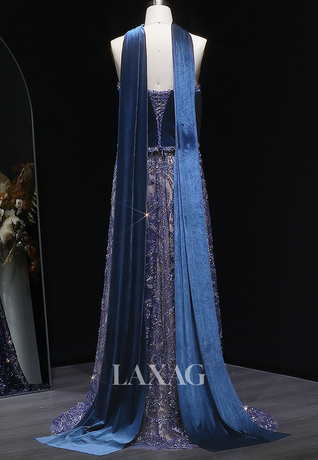 Sweetheart Sleeveless Sweep Train A-Line Evening Dress Beaded Sequined Sheer Formal Gowns