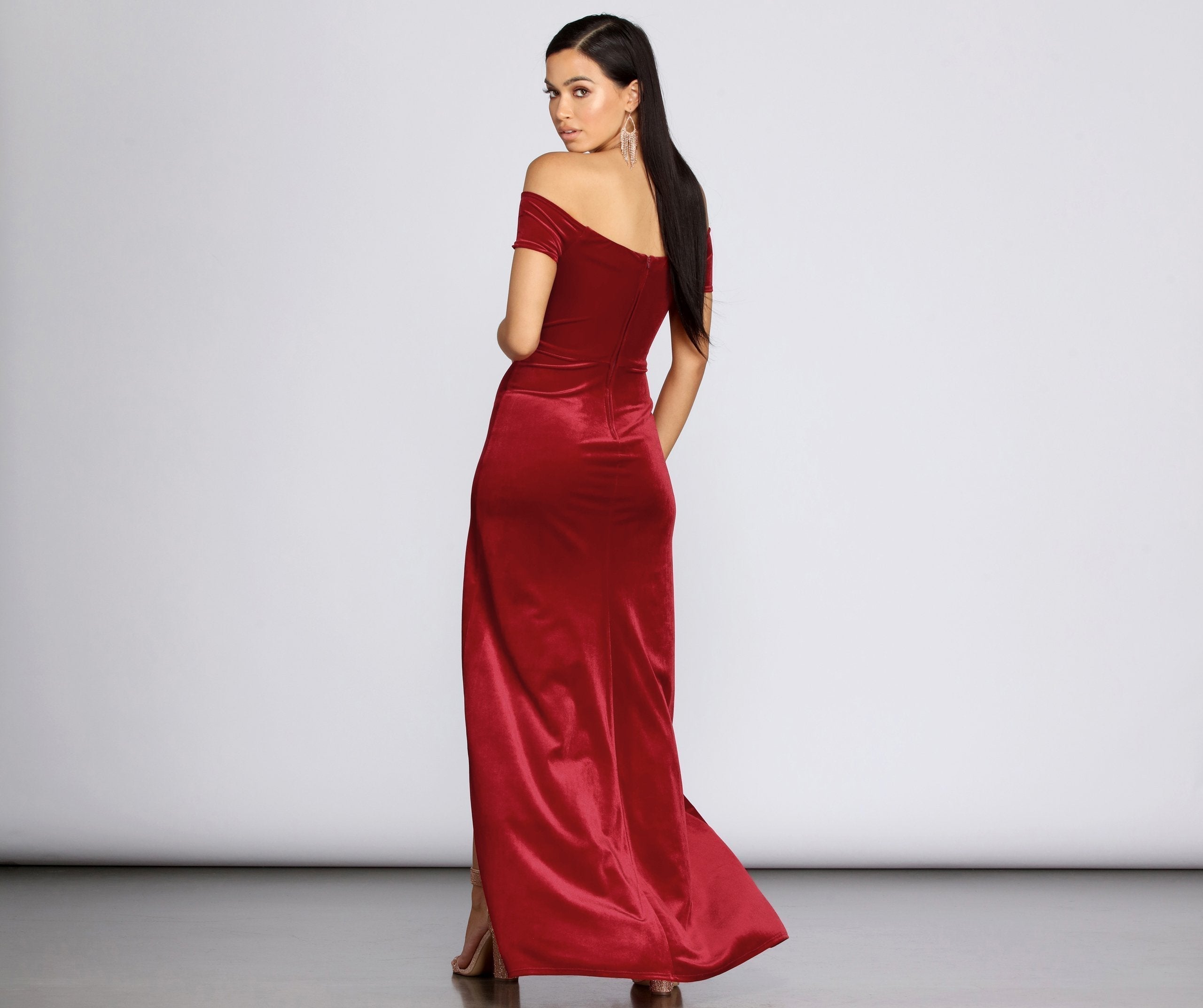 Velvet Off Shoulder Sweetheart High Split Mermaid Maxi Gown
