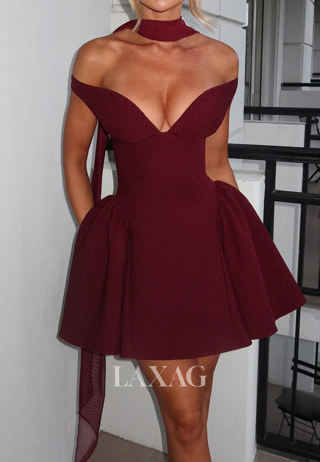 V-Neck Off-Shouilder Sleeveless Pleated Satin A-Line Simple Party Homecoming Dress