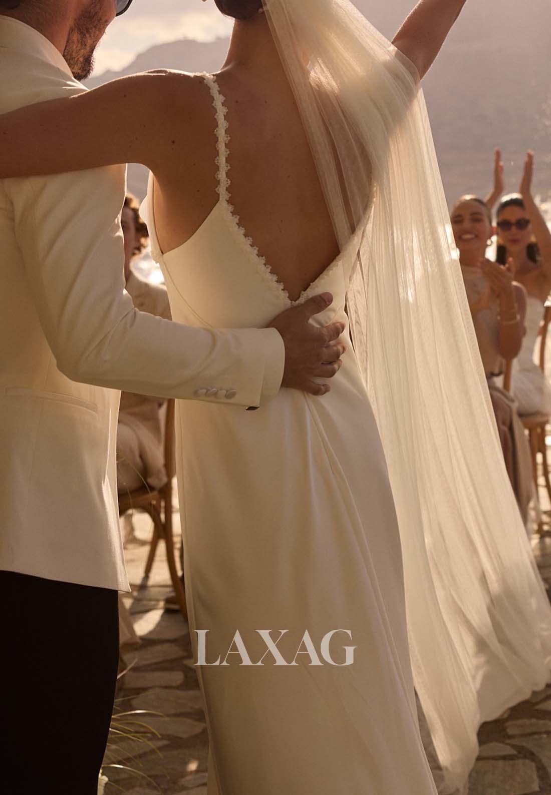 Spaghetti Straps V-Neck Sleeveless Fitted Wedding Dress Off-Shoulder Floor-Length Satin Formal Gowns