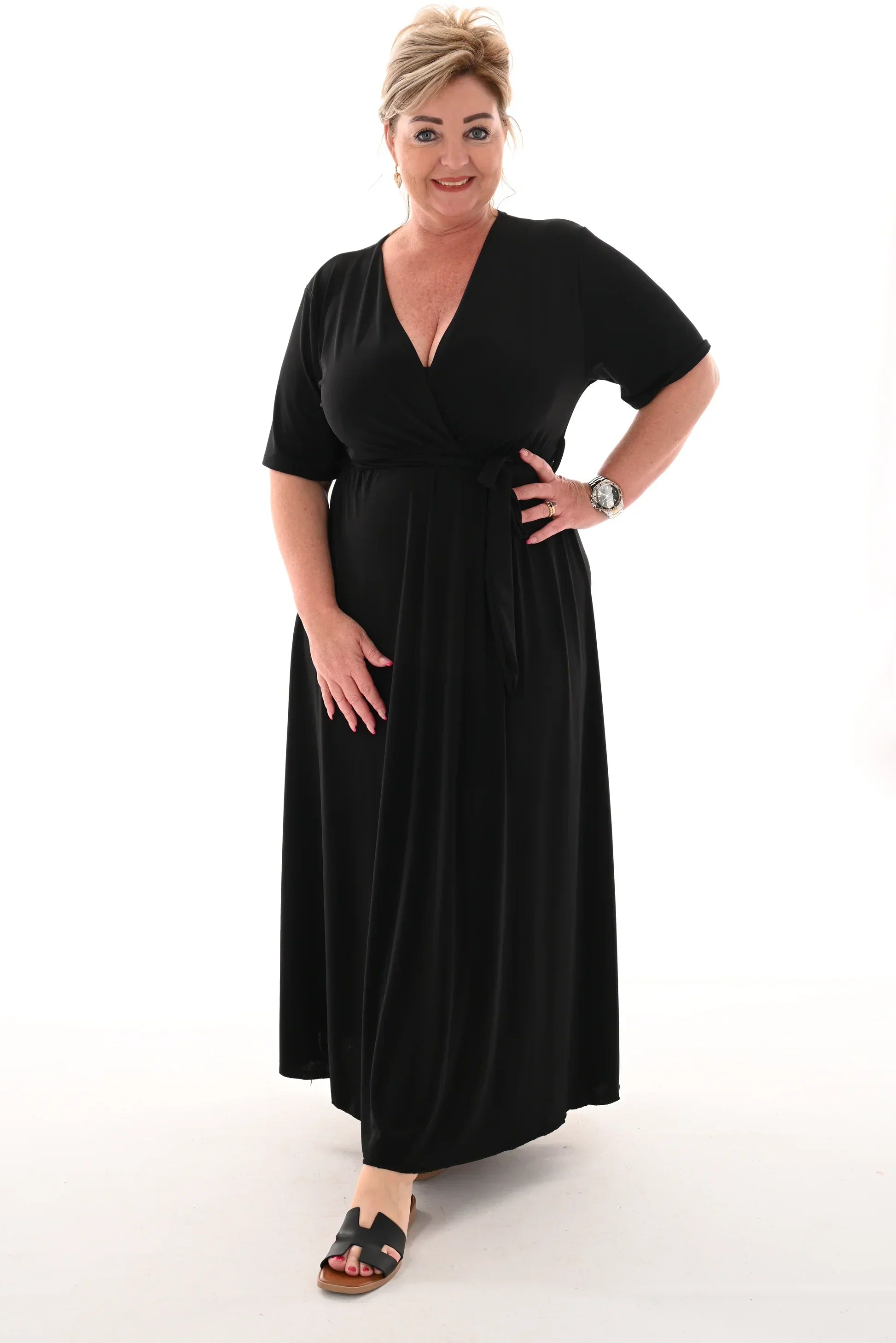 Leila Minimalist Maxi Dress Travel with Belt Designer Edit