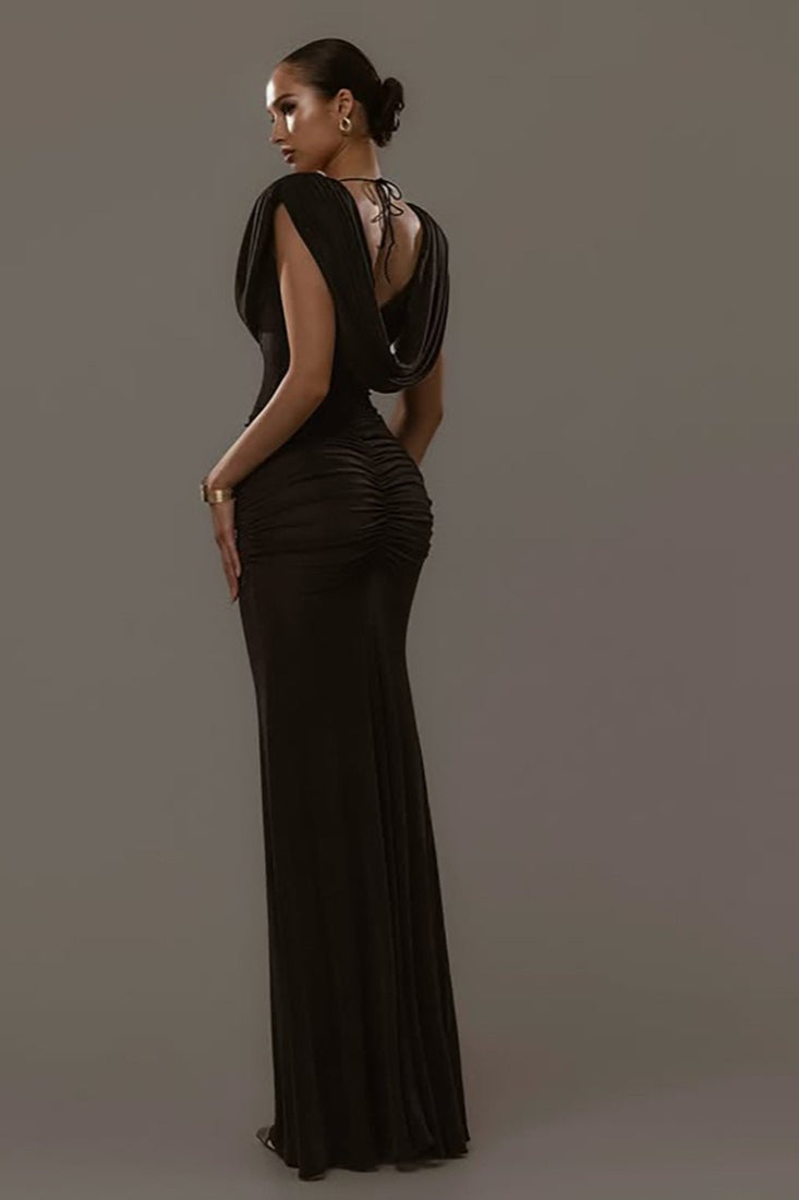 Elegant Solid Fitted Reception Dress