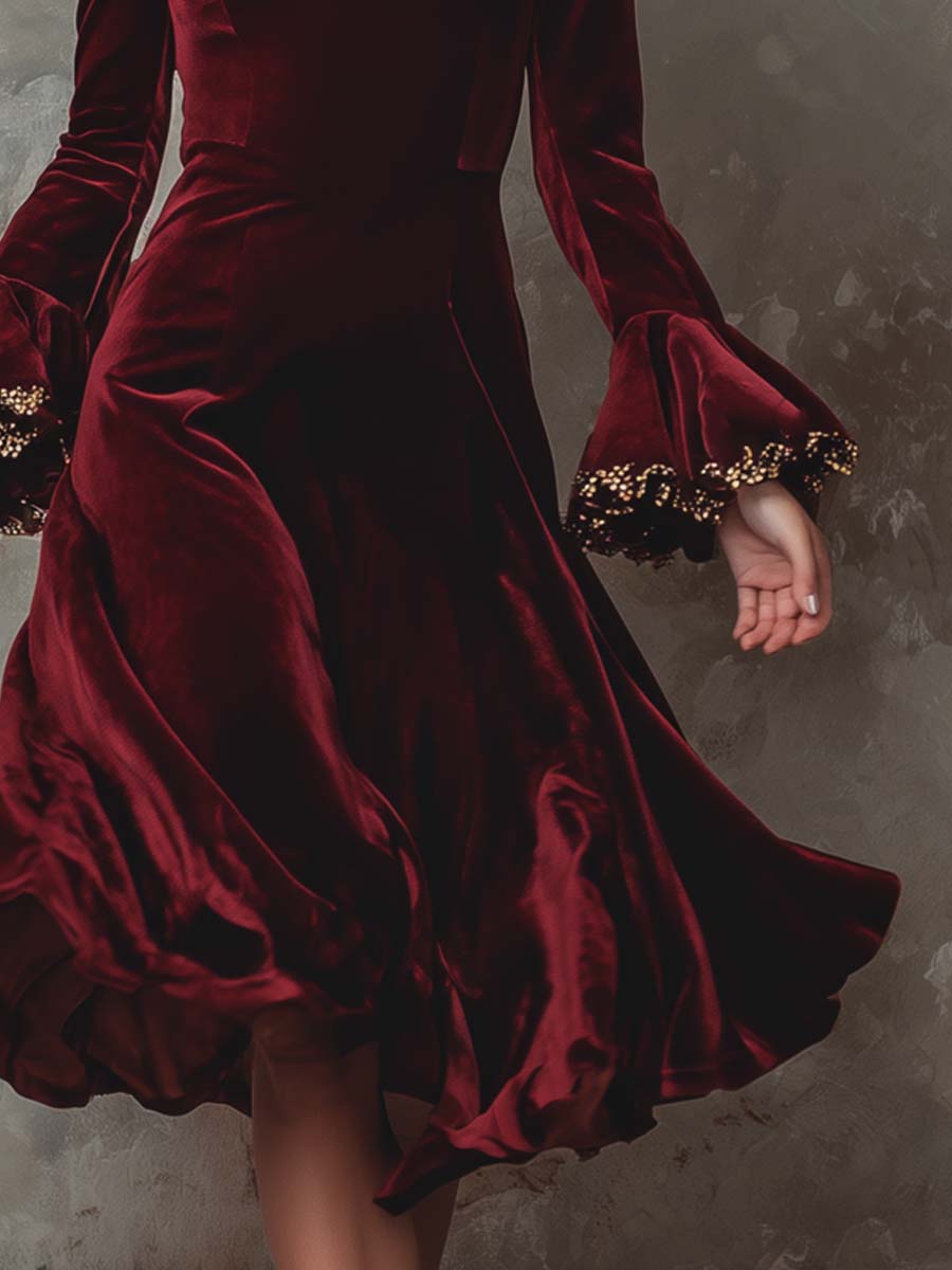 Vintage Gold Lace-trimmed Polyester Velvet Midi Dress - FashionAxe