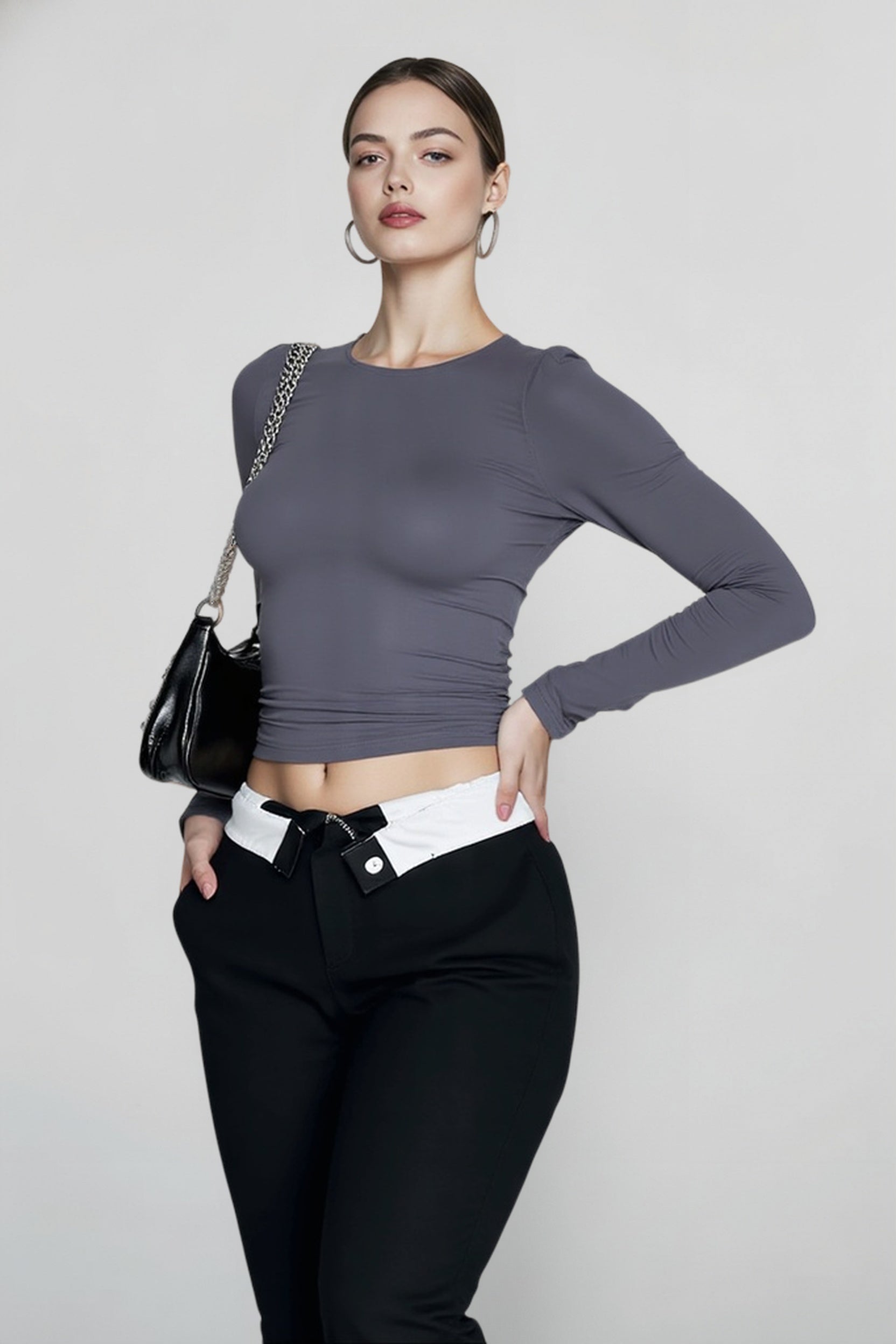 Round Neck Long Sleeve Pullover Tee