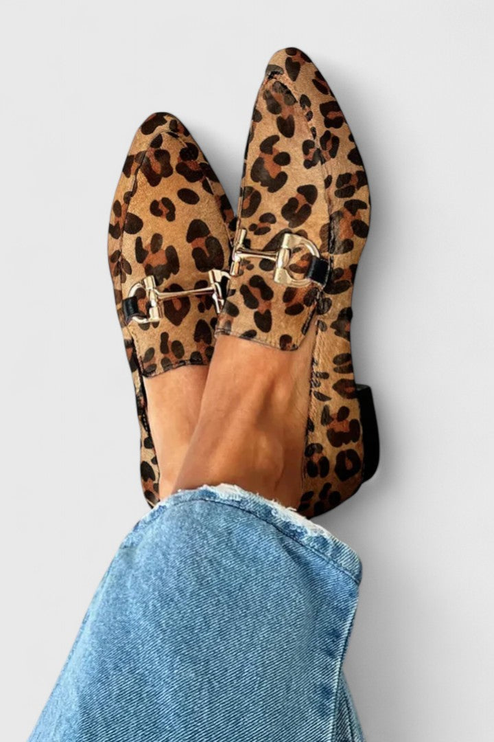 Leopard Print Pointed Toe Buckle Loafers