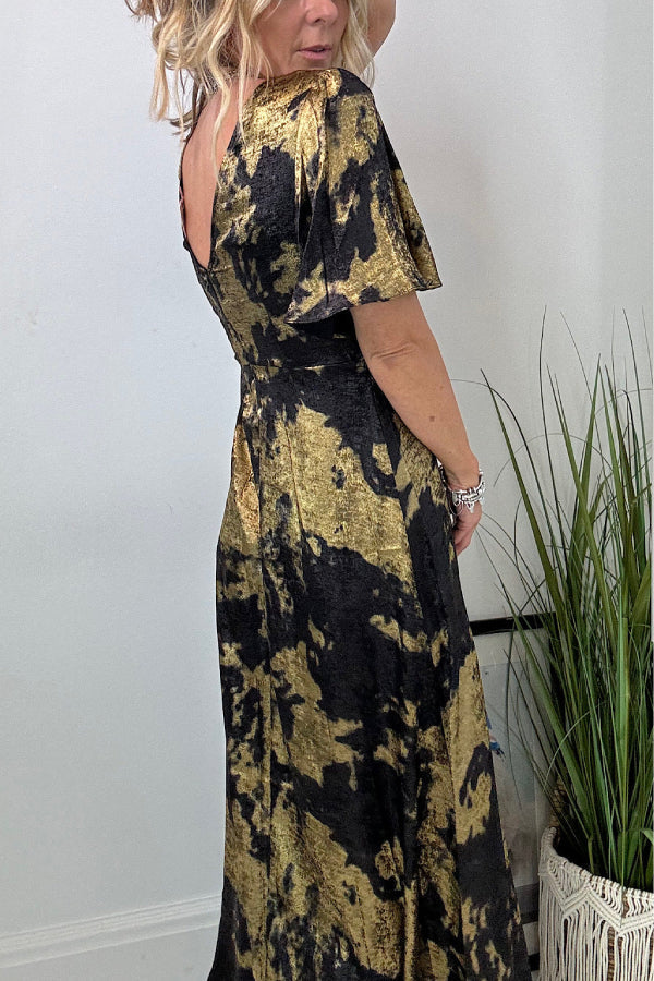Metallic Marble Print Crew Neck Flutter Sleeve Fitted Waist A-Line Maxi Gown