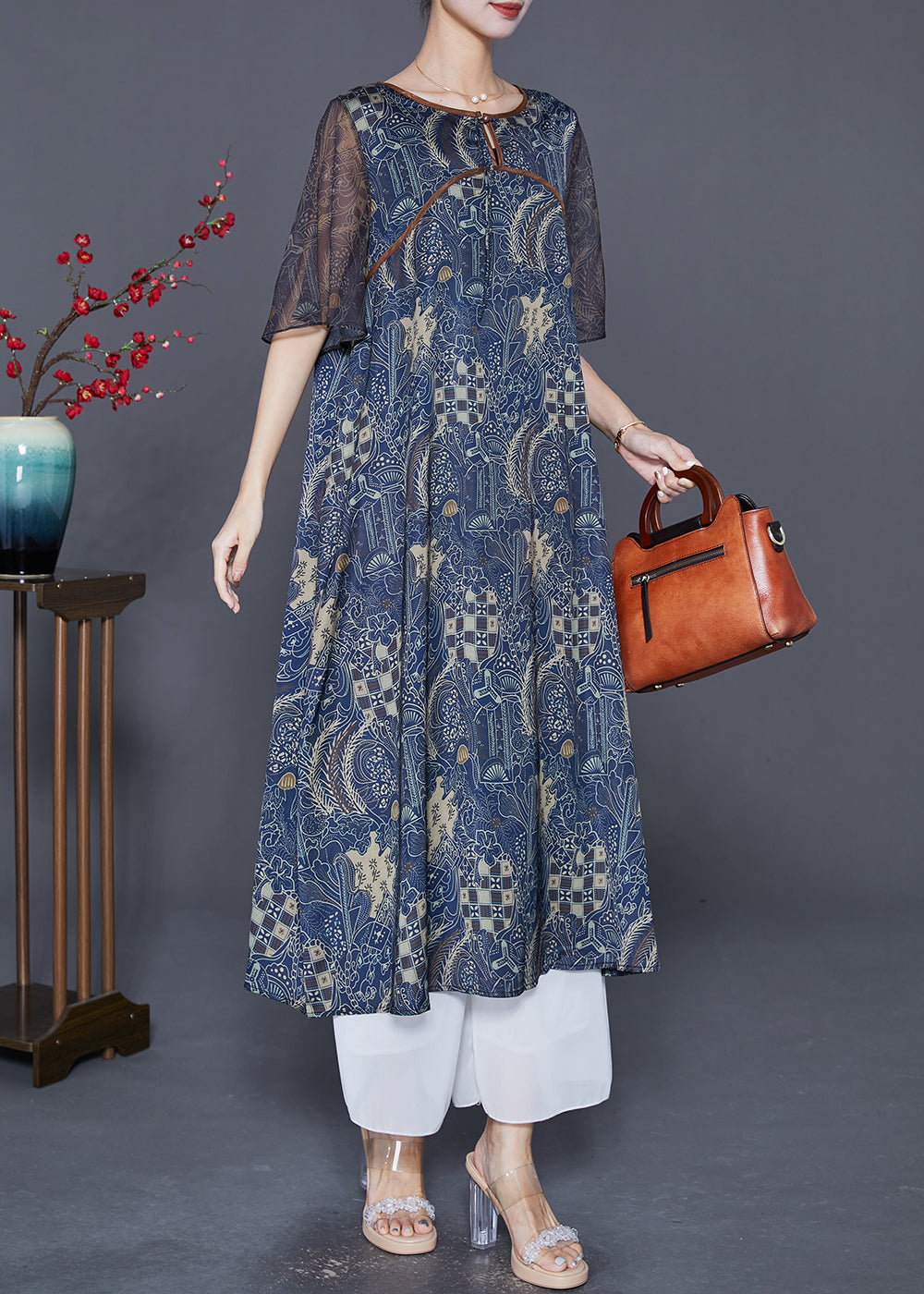 Polished Dress with an Effortless Classic Look