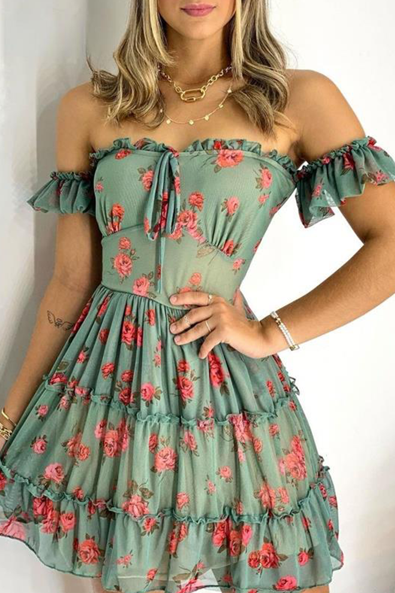 Gracefully Styled Dress for Any Occasion