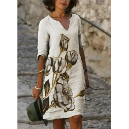 V-Neck Three Quarter Sleeve Relaxed Fit Knee Length Shift Dress
