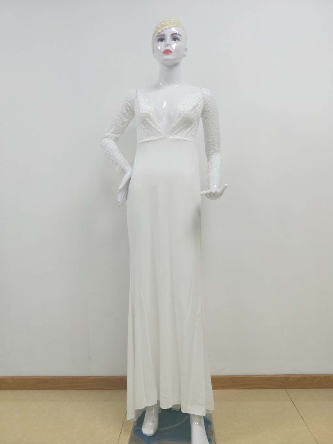 Autumn Off Shoulder Lace Long Sleeve Mop Wedding Dress - View 3