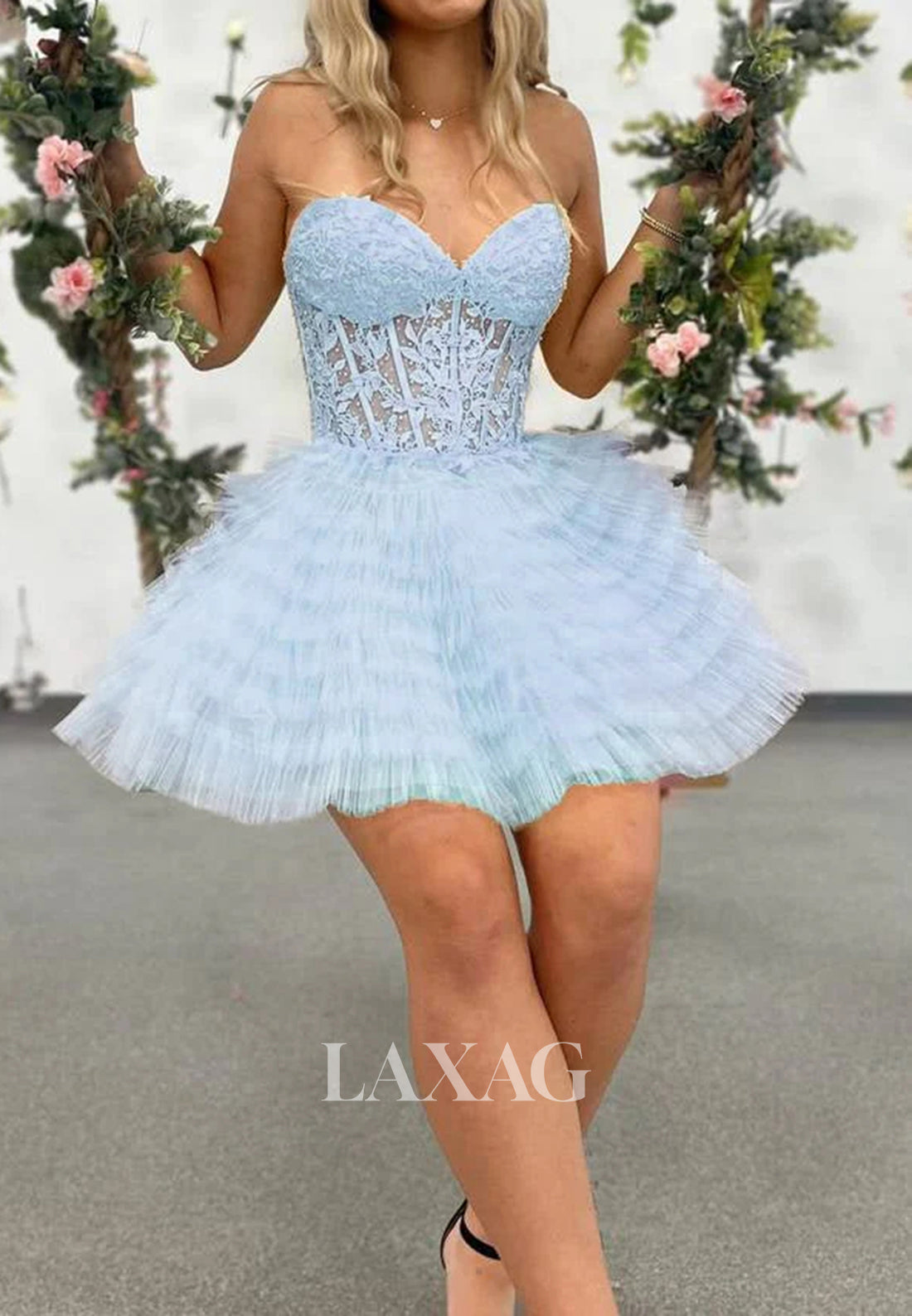 Sweetheart Off-Shoulder Applique Pleated Tulle Tiered Short Mermaid Homecoming Dress