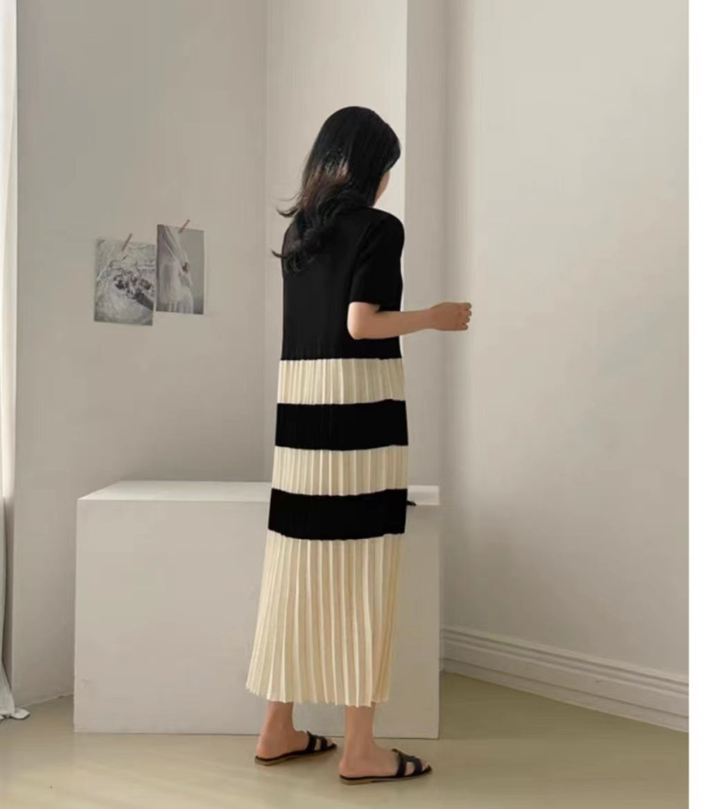 Summer Elegant Lapel Color Matching Pleated Knitted Dress Women Loose Slimming Short Sleeved Striped Long Dress