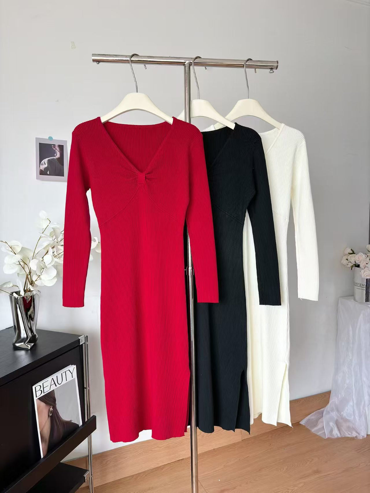 Women Spring And Autumn Long Sleeved V Neck Split Dress
