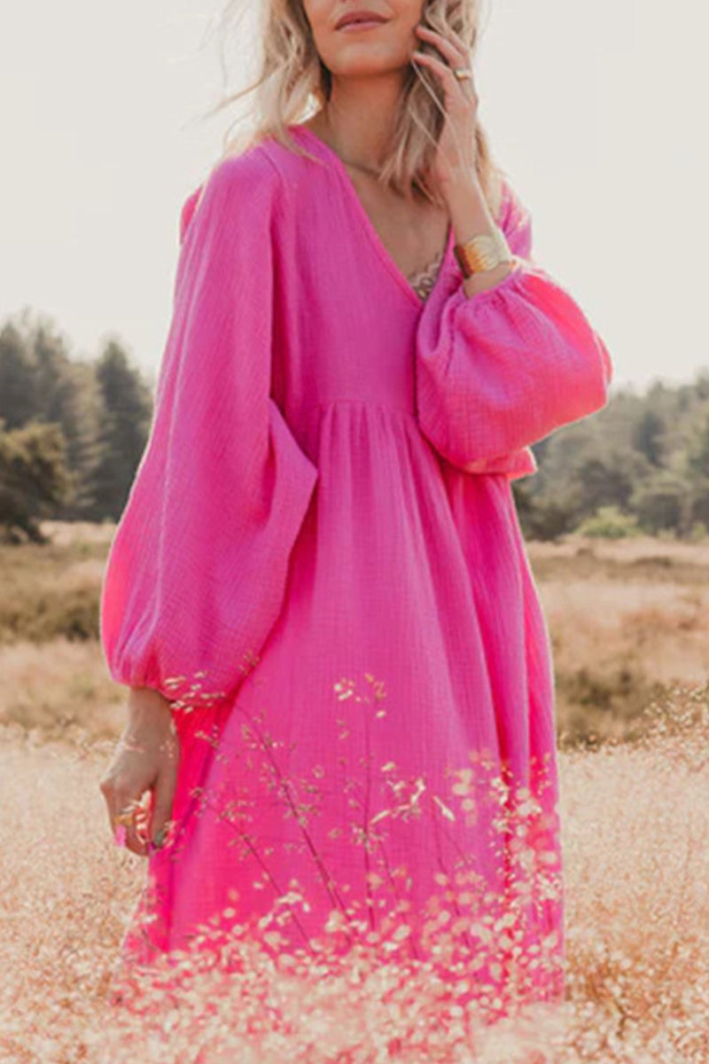 Well Tailored Dress with a Graceful Silhouette