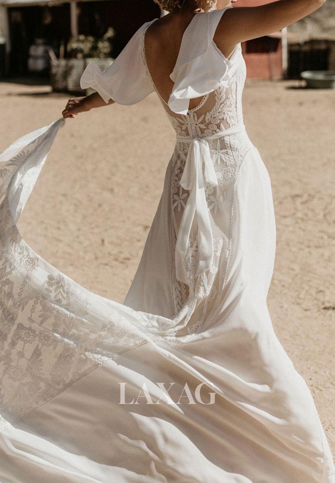 V-Neck Short-Sleeves Lace Backless Bride Gowns Chiffon A-Line Wedding Dress with Sweep Train