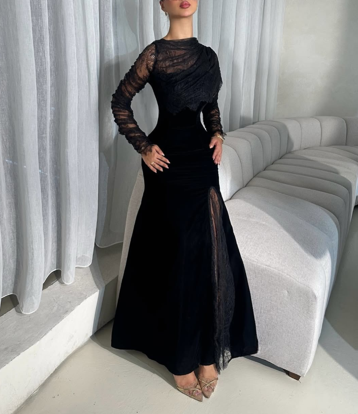 Black Velvet Lace Stitching Long Sleeve Slim Dress