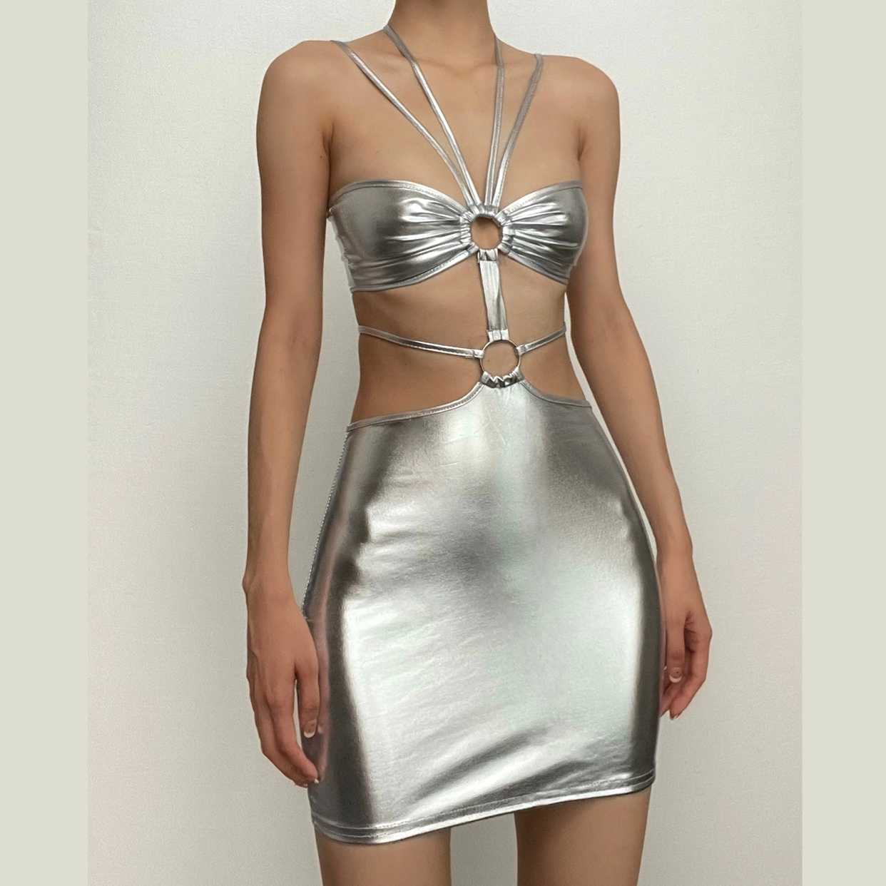 Halter Neck O Ring Cut Out Backless Bodycon Mini Dress