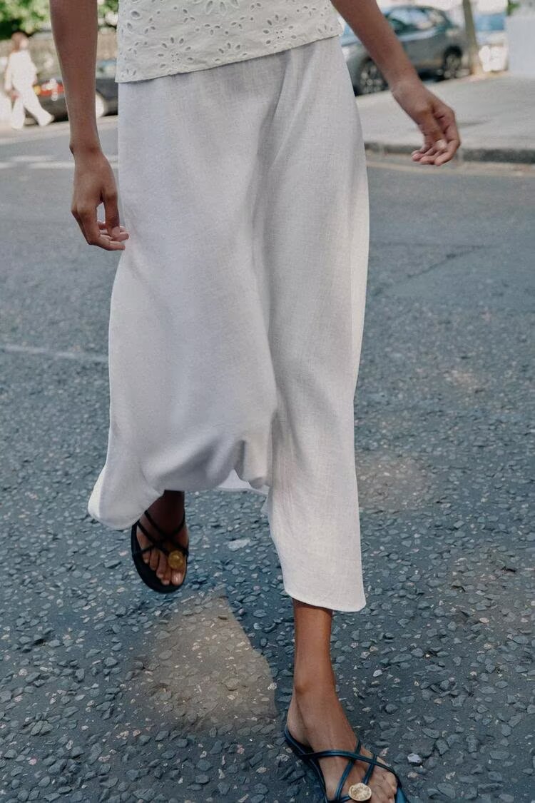 Halter Neck Sleeveless Eyelet Embroidered Layered Bodice Maxi Dress 3