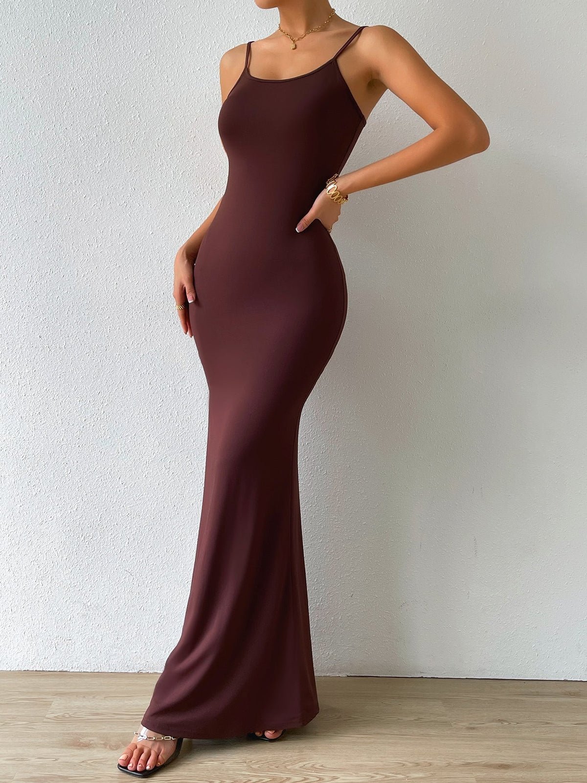 Scoop Neck Spaghetti Strap Bodycon Mermaid Hem Maxi Dress 6