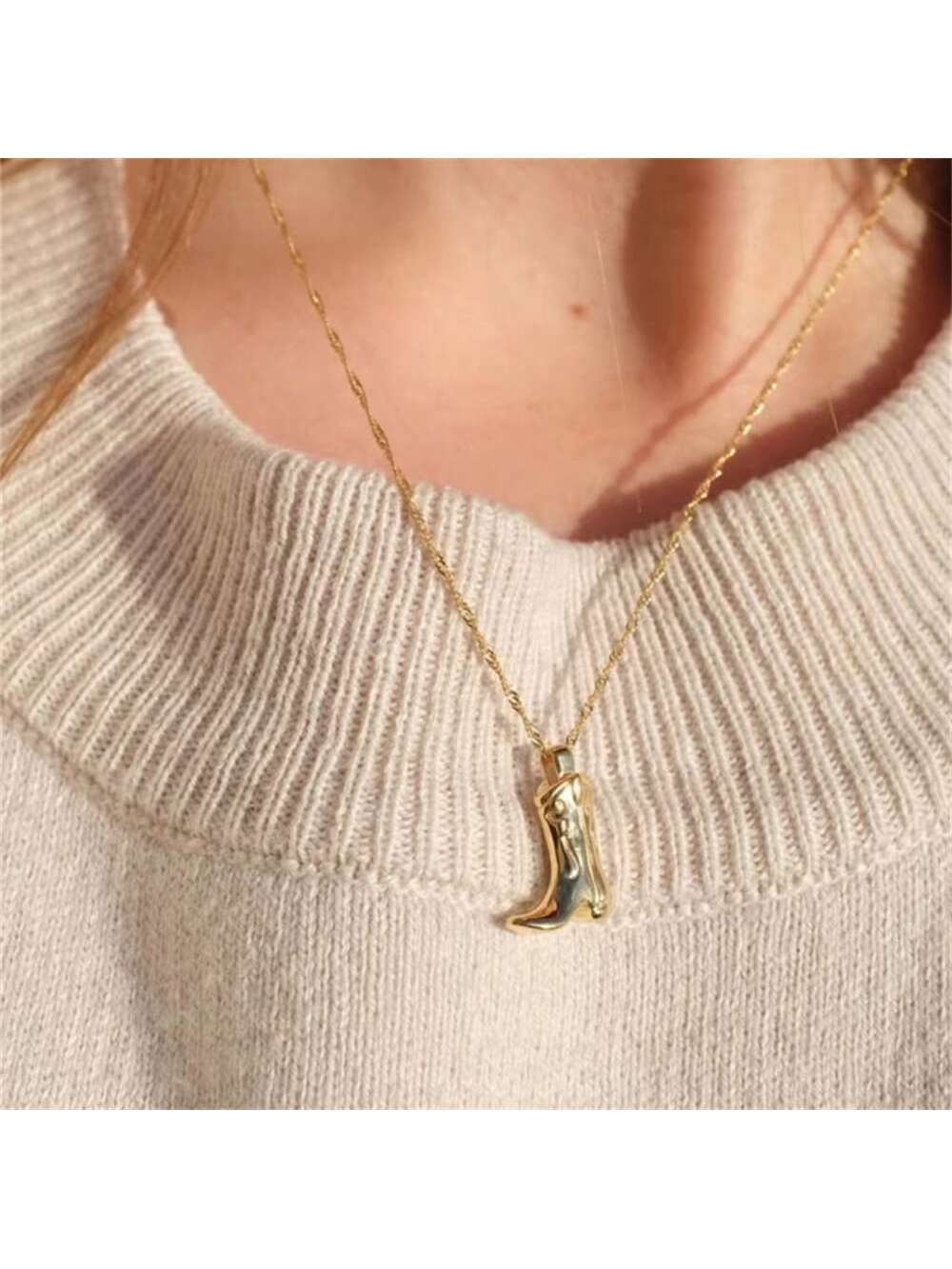 1pc Retro Punk Style Western Cowboy Boot Shaped Pendant Necklace,