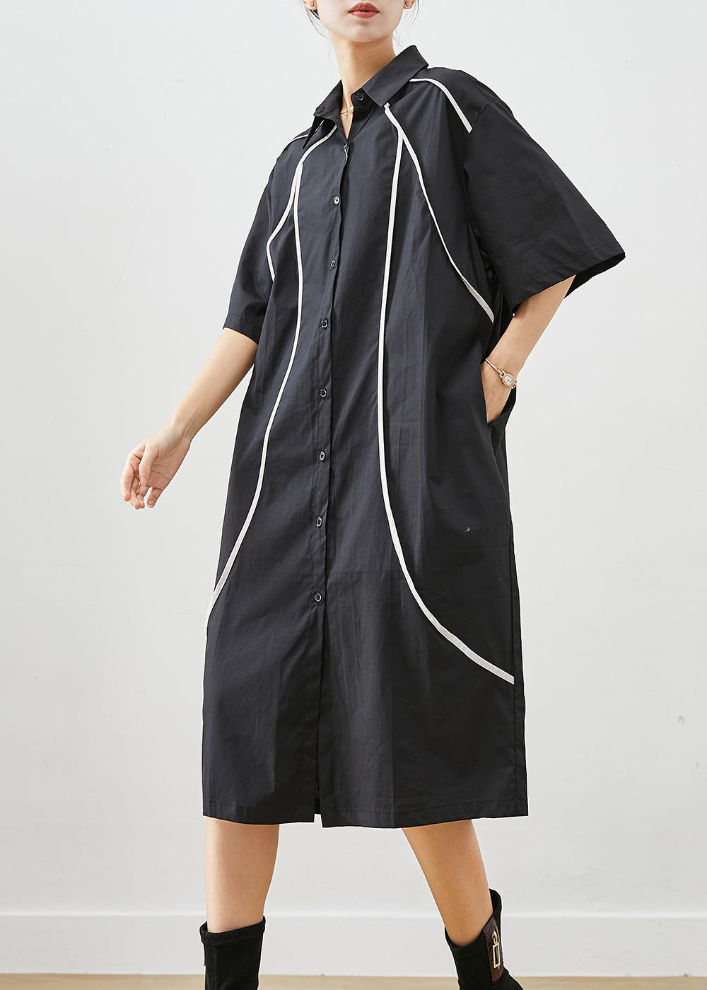 Sophisticated Dress with a Clean Classic Look