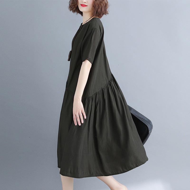 Effortlessly Elegant Dress with a Timeless Design