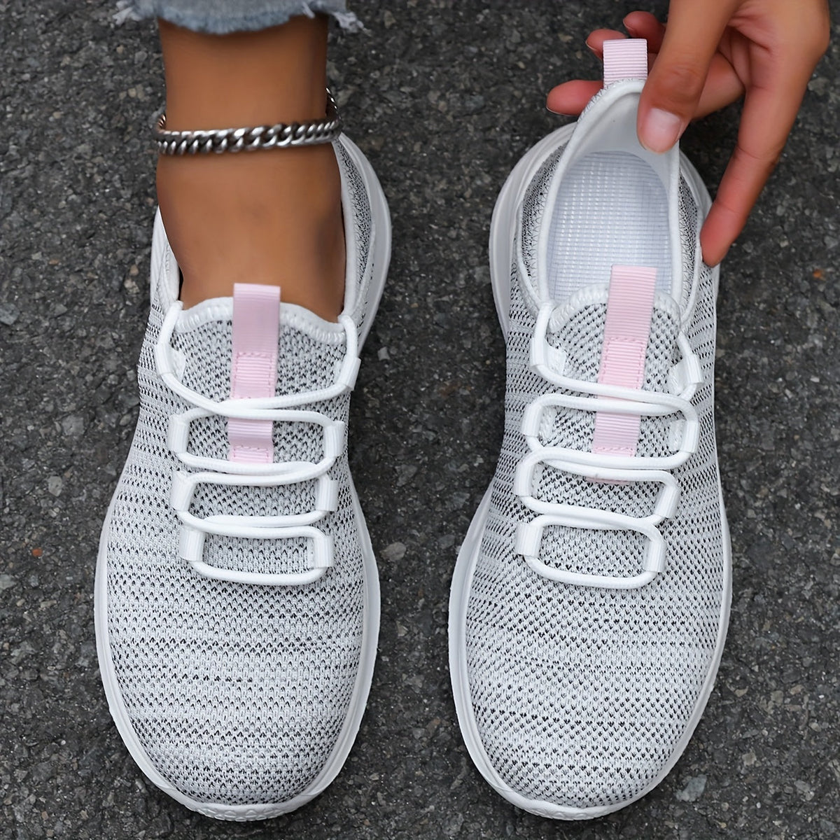 Lace Up Knit Low Top Running Sneakers
