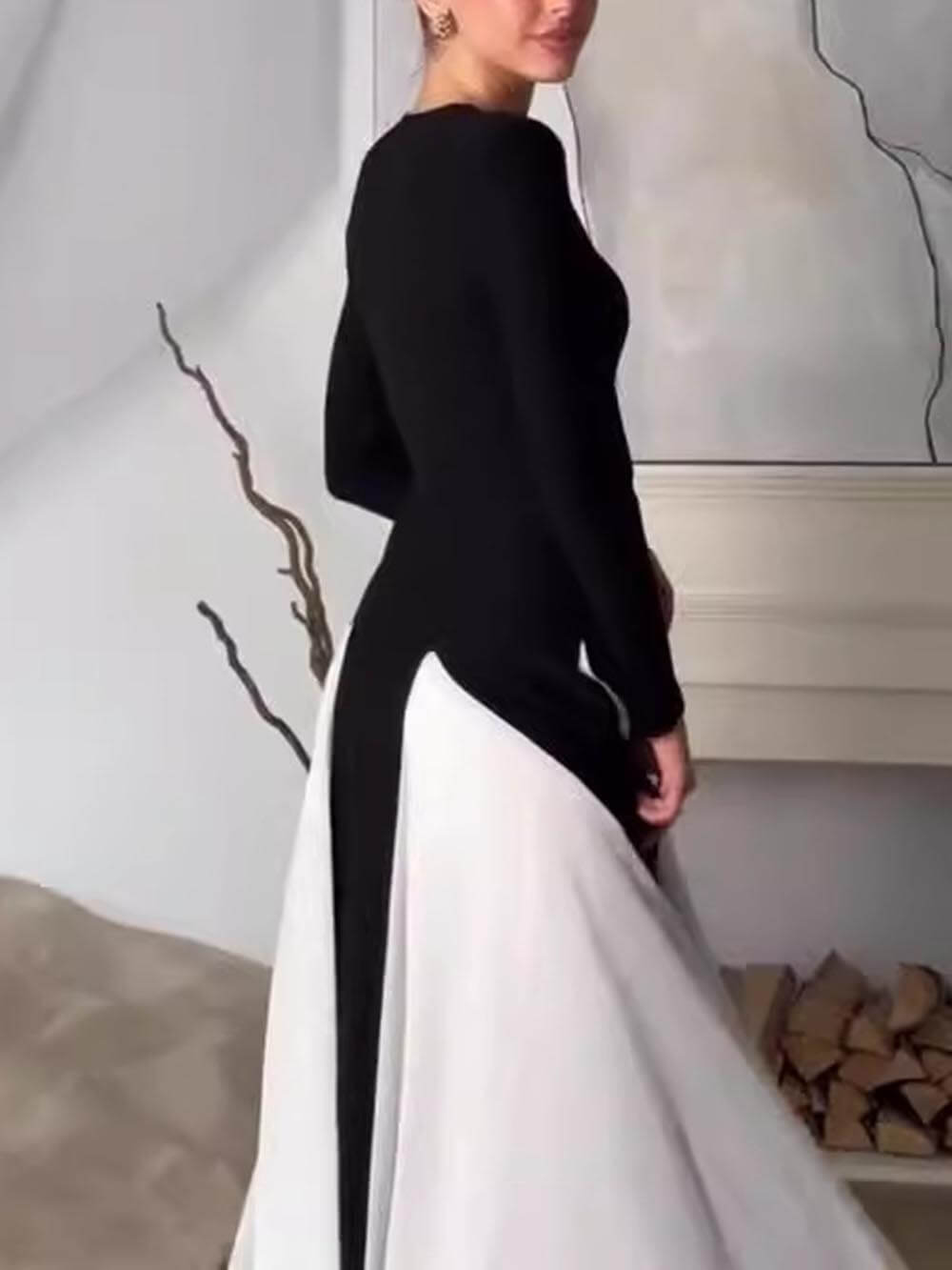 Crew Neck Long Sleeve Contrast Panel Pleated A-Line Maxi Dress 3