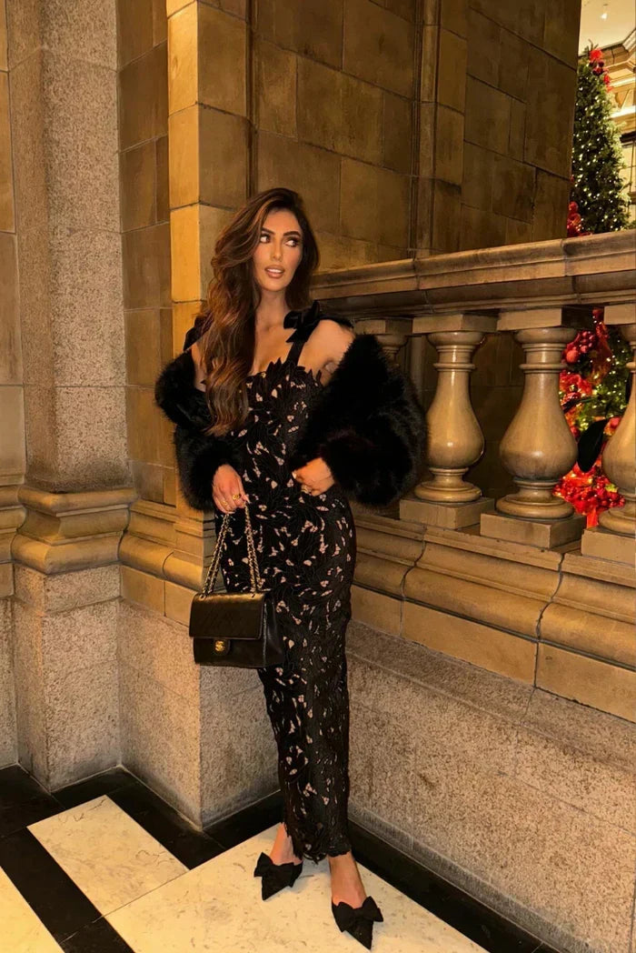 ALERNA ELEGANT MAXI DRESS BLACK