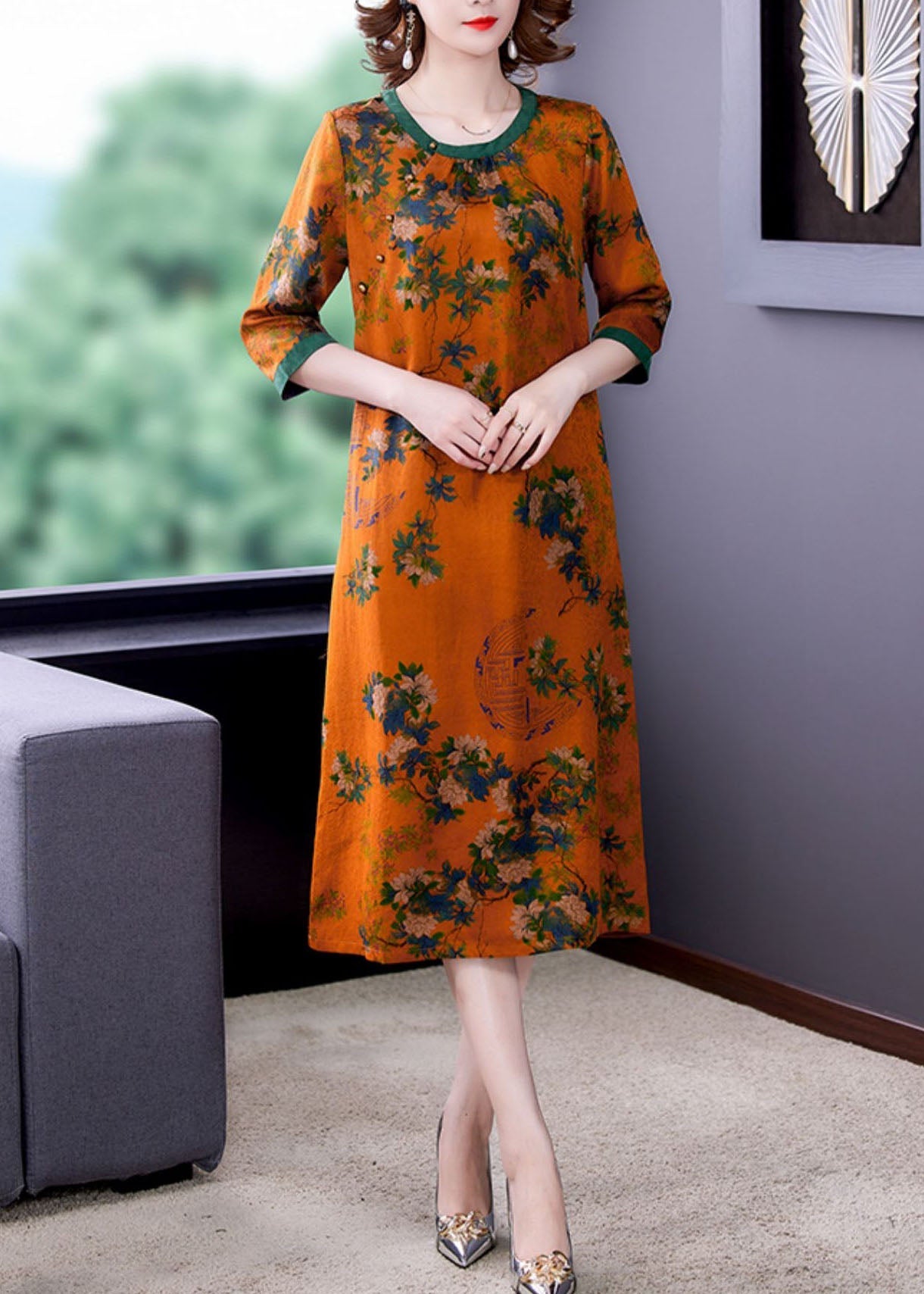 A Vintage Style Dress with Delicate Timeless Details