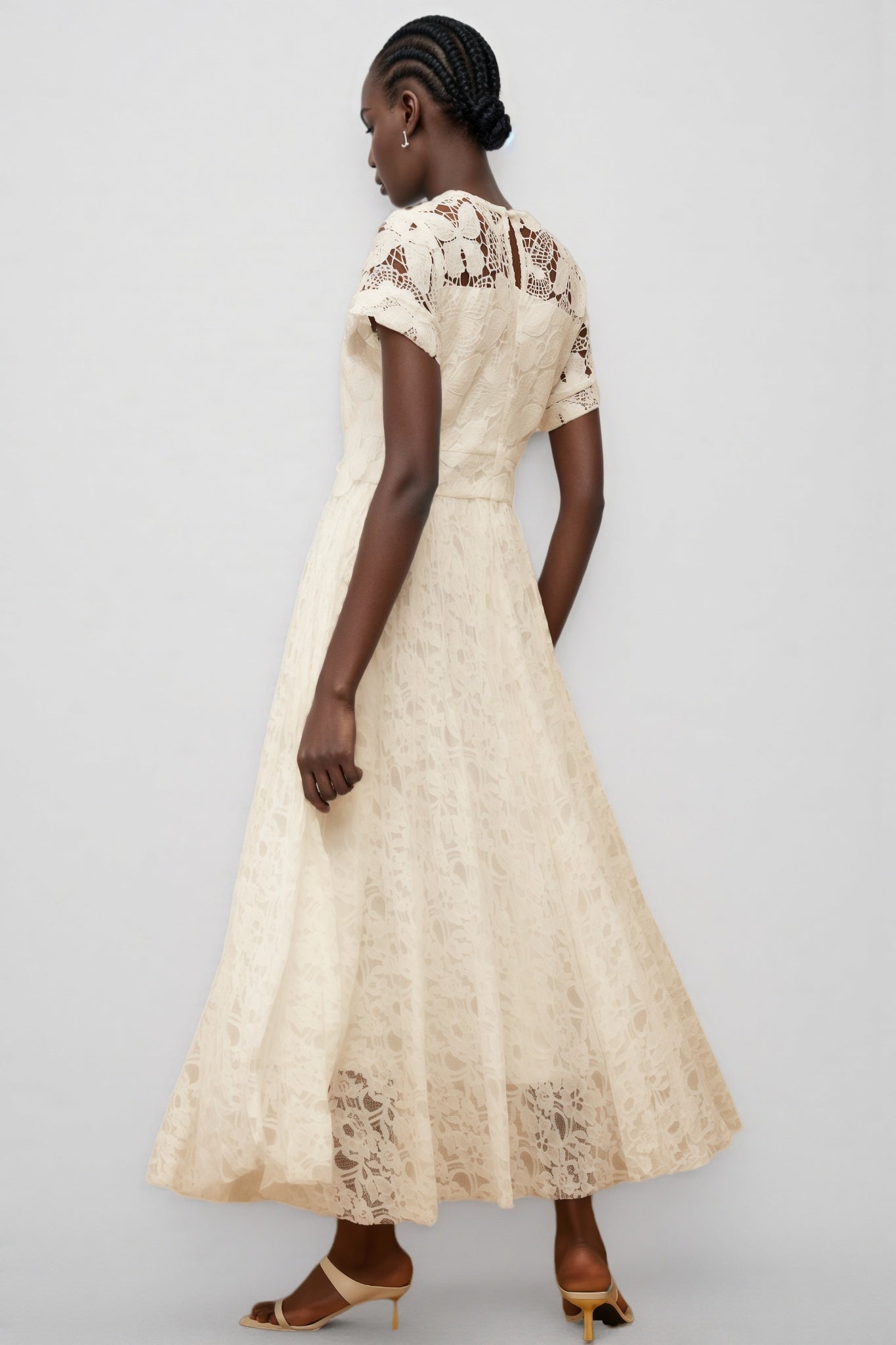 Lianas White Butterfly Applique Lace Maxi Dress - View 7
