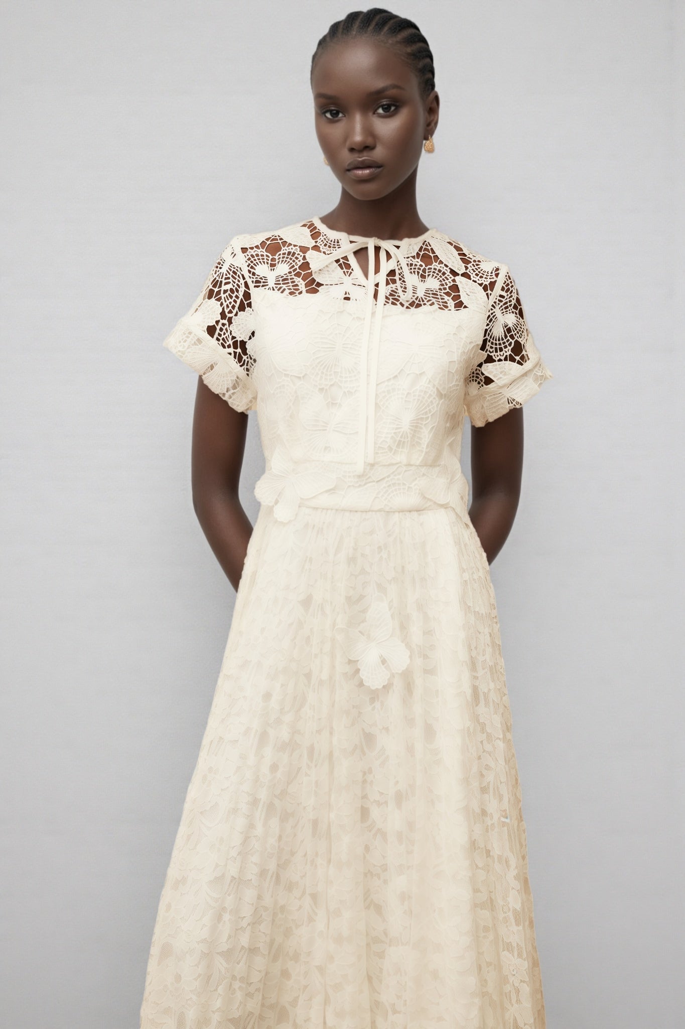 Zephrt White Lace Maxi Dress - View 5