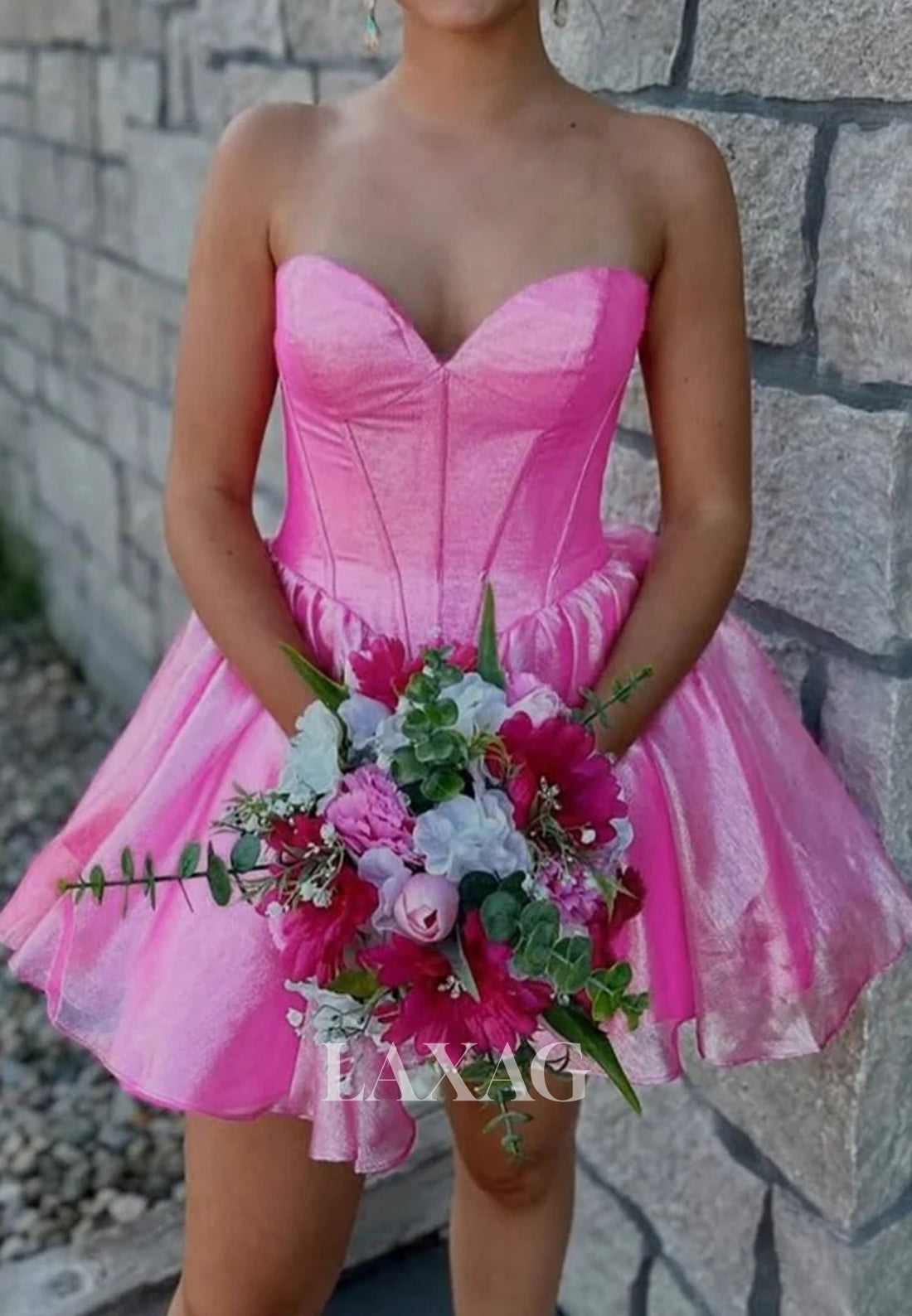 Sweetheart Off-Shoulder Sleeveless Glitter-Knit Pleated A-Line Homecoming Dress