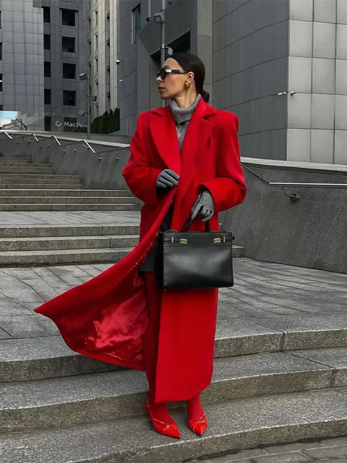 2024 New Red Lapel Woolen Overcoats For Women
