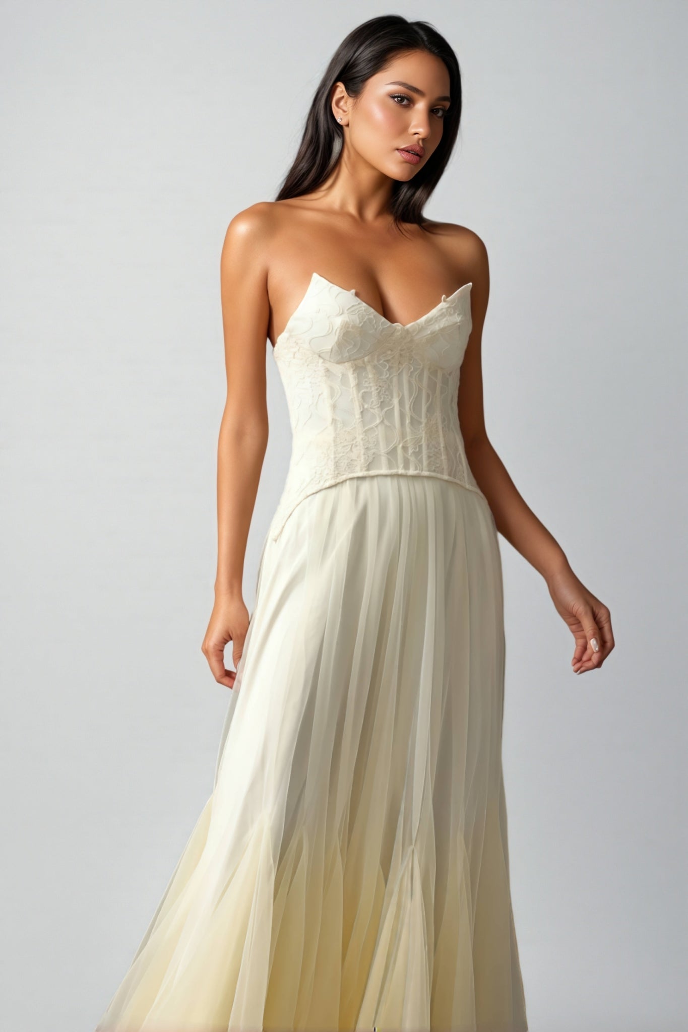 Korih lace Strapless Corset Maxi Dress - View 4