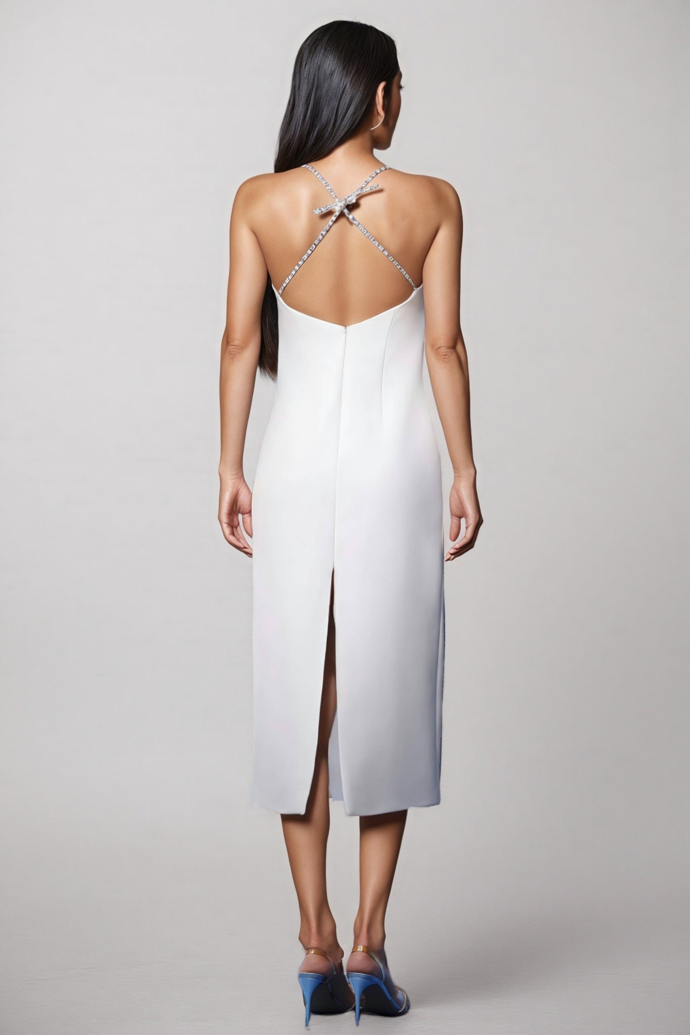 Nymert Deep-V Sleeveless Diamond Backless Midi Dress - View 4