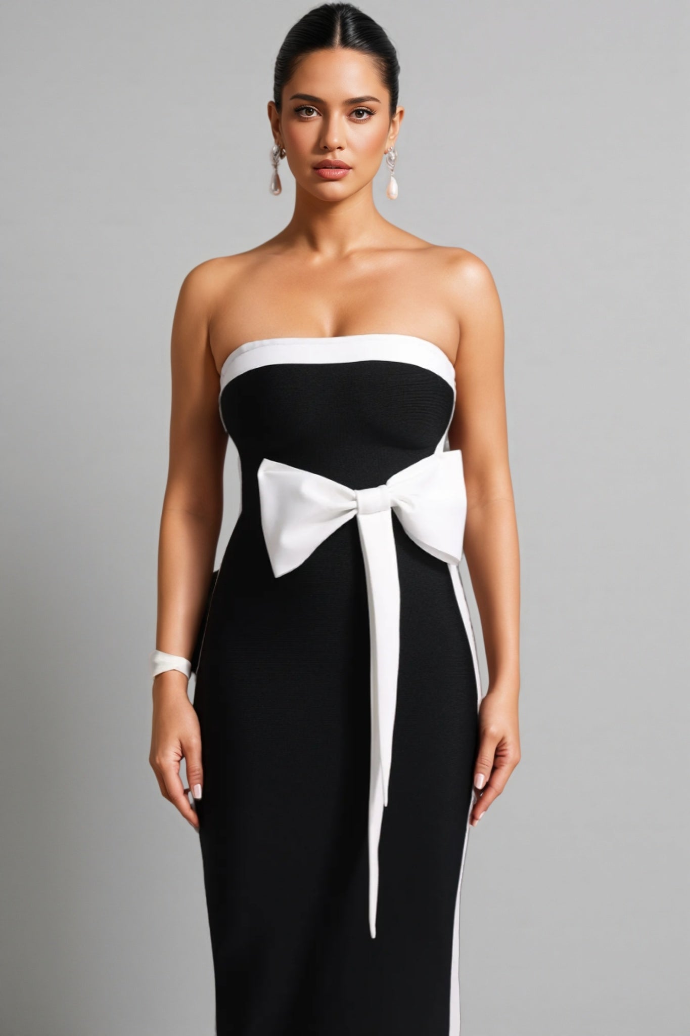 Lala Bandage Strapless Bow Maxi Dress - View 3