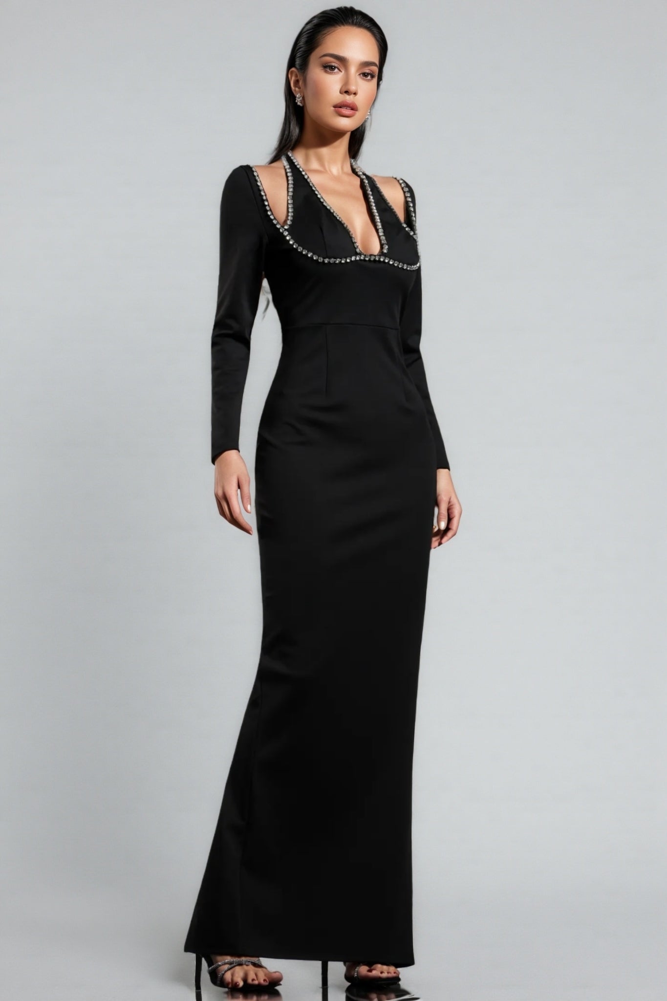 Revie V-Neck Bandage Maxi Dress - View 3