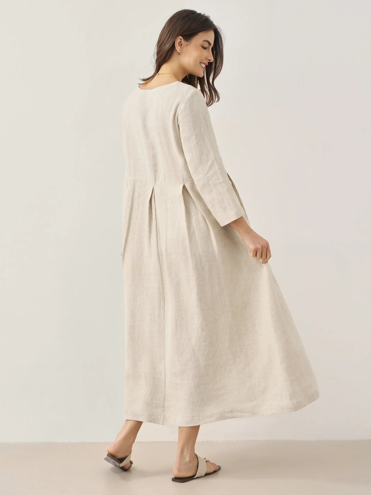 Pleated Round Neck Pocket A-Line Maxi Dress 5