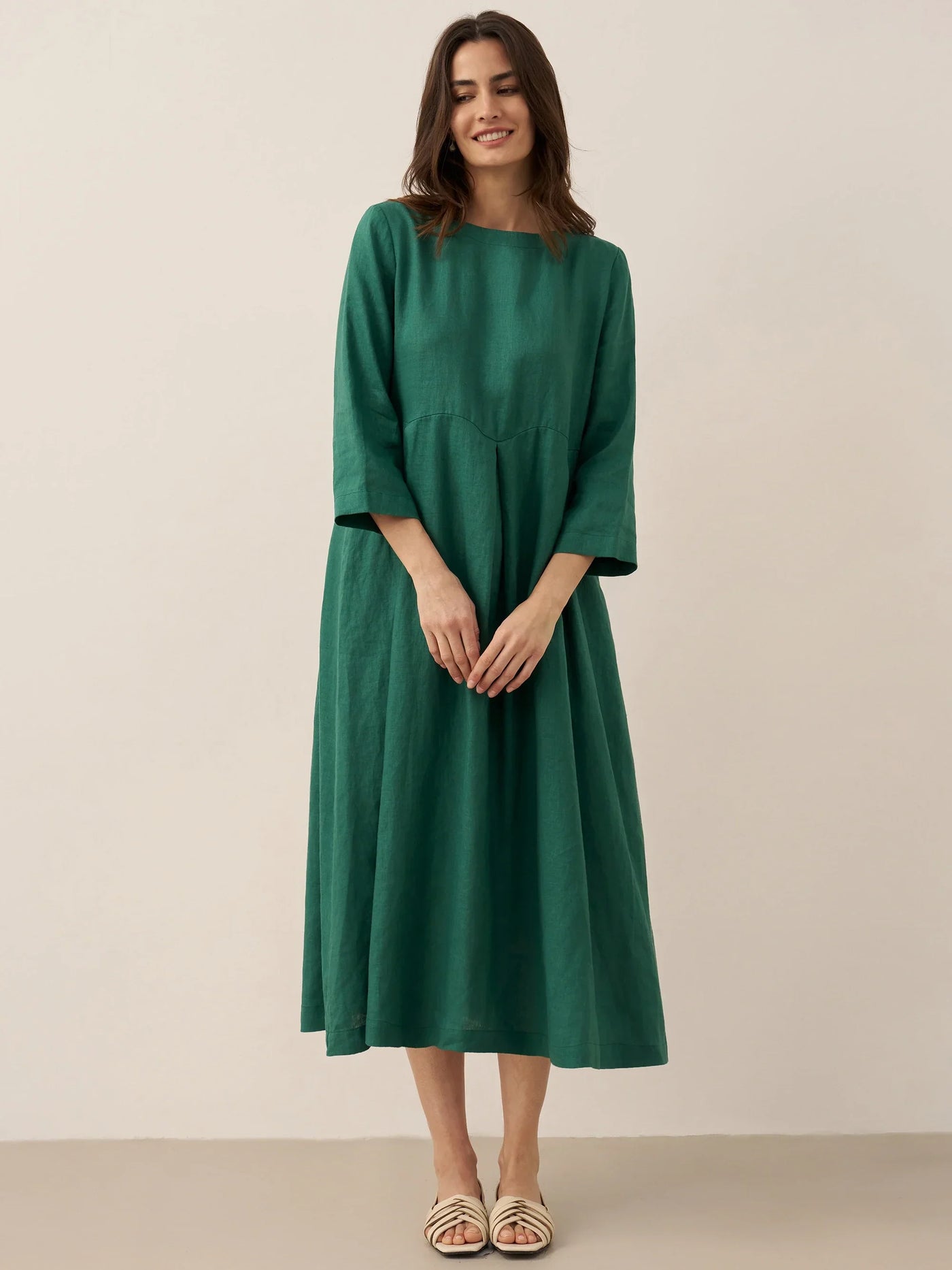 Pleated Round Neck Pocket A-Line Maxi Dress 17