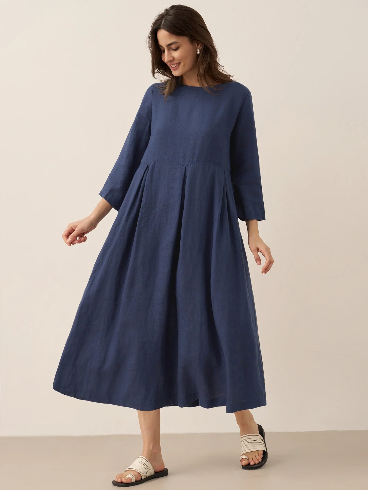 Pleated Round Neck Pocket A-Line Maxi Dress 25