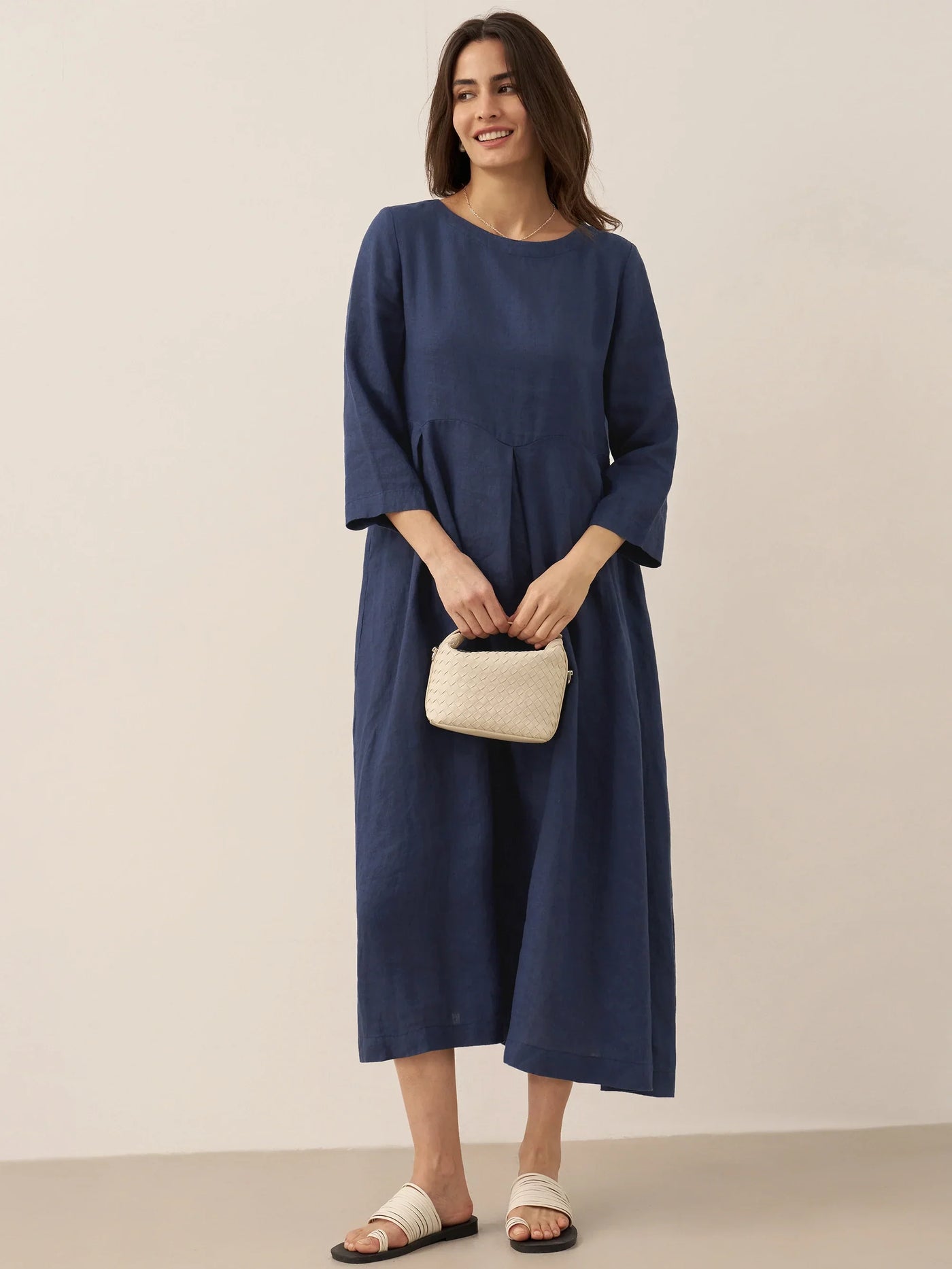 Pleated Round Neck Pocket A-Line Maxi Dress 27