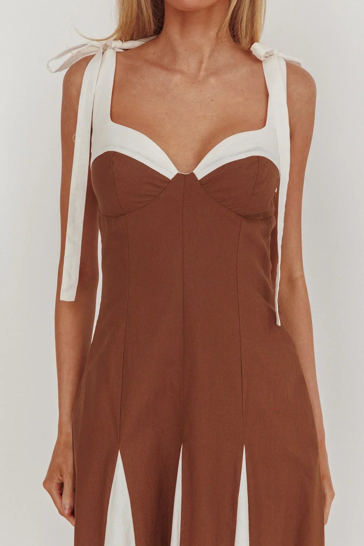 Marisa Tied Shoulder Godet Hem Maxi Dress Contrast Chocolate